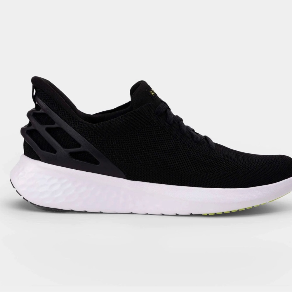 Kizik Athens Pull On Sneaker in Black